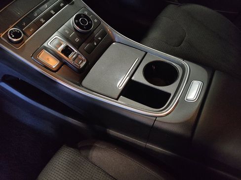 Used 2022 Hyundai Santa Fe SEL image 26