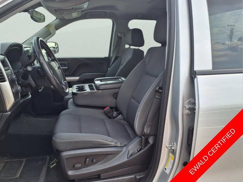 Used 2018 Chevrolet Silverado 1500 LT w/ All Star Edition AWD/4WD image 13