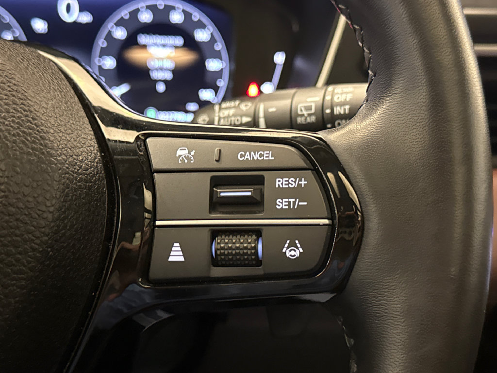 Certified 2025 Honda Pilot Elite image 36