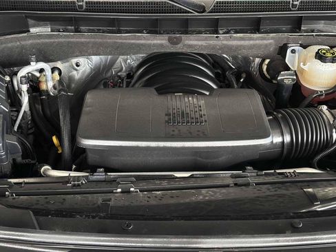 Used 2023 GMC Yukon XL Denali AWD/4WD image 24