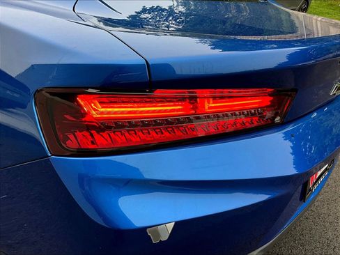 Used 2017 Chevrolet Camaro LS RWD image 21