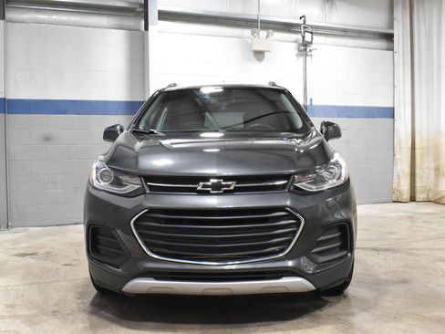 Used 2020 Chevrolet Trax LT image 29