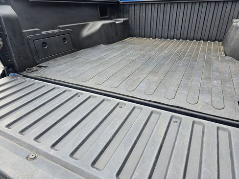 Used 2007 Toyota Tacoma PreRunner RWD image 17