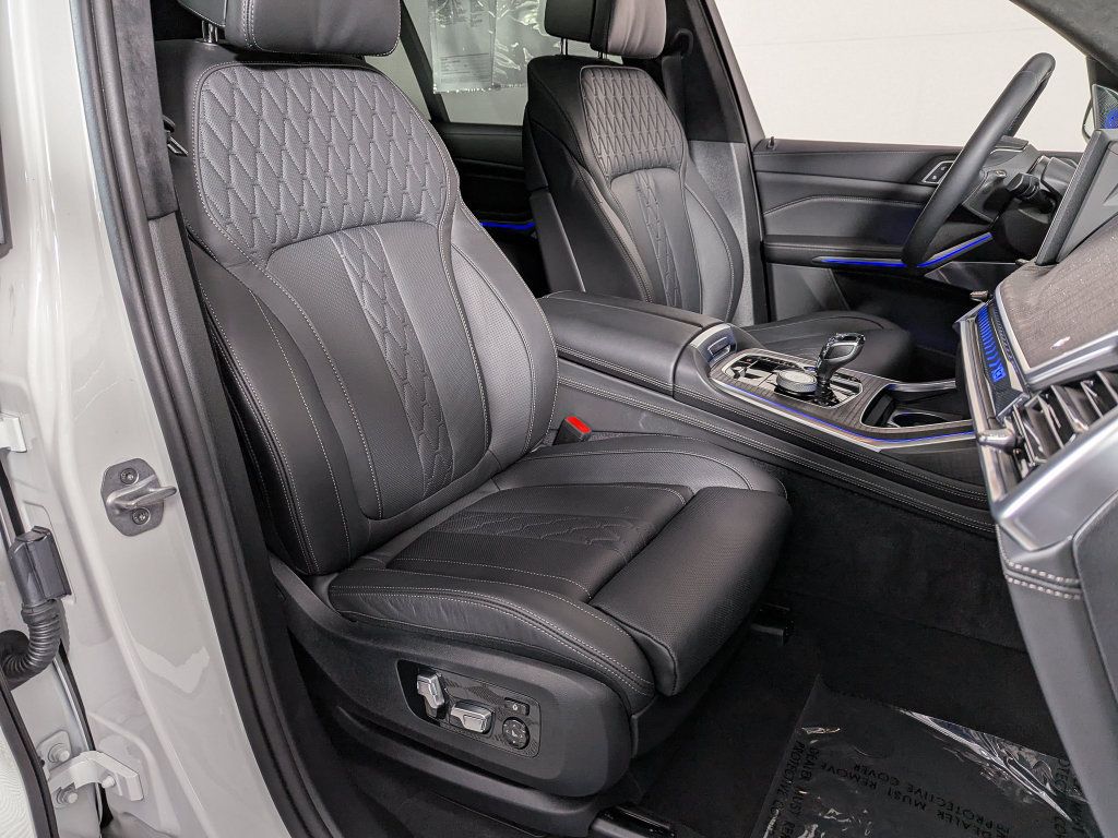 Used 2026 BMW ALPINA XB7 AWD/4WD image 32