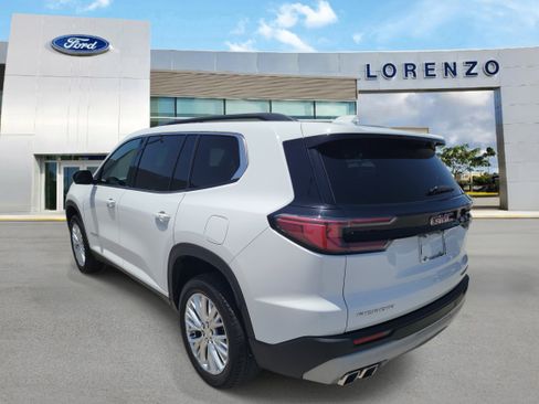 Used 2024 GMC Acadia Elevation w/ Luxury Package FWD image 7