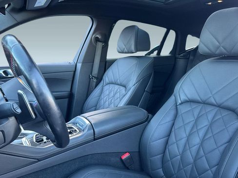 Used 2024 BMW X6 M60i image 22