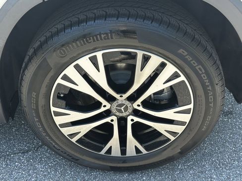 Certified 2025 Mercedes-Benz GLA 250 4MATIC image 23