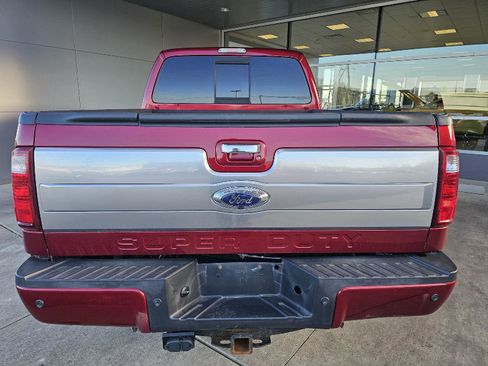 Used 2013 Ford F350 Platinum image 4