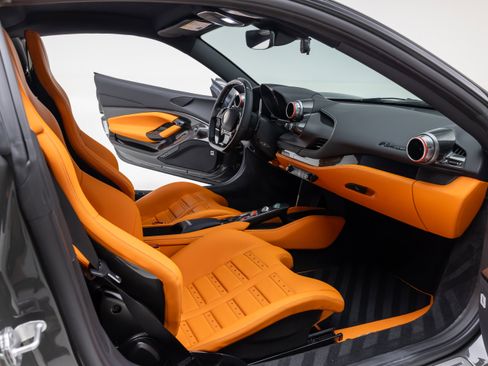Certified 2022 Ferrari F8 Tributo RWD image 40