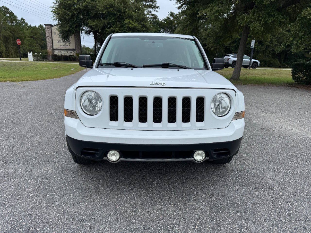 Used 2014 Jeep Patriot Limited FWD image 27