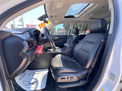 Used 2020 Chevrolet Traverse Premier w/ Redline Edition FWD image 15