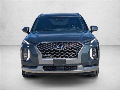 Used 2022 Hyundai Palisade Calligraphy image 2