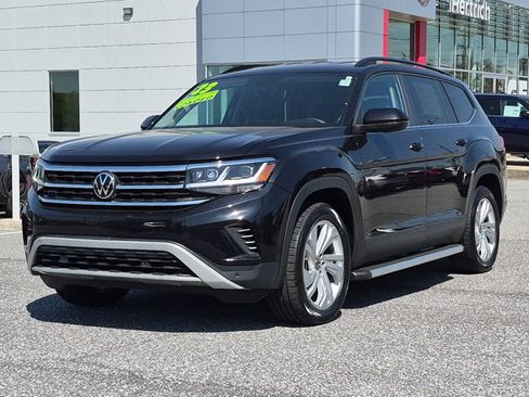 Used 2023 Volkswagen Atlas SE AWD/4WD image 1