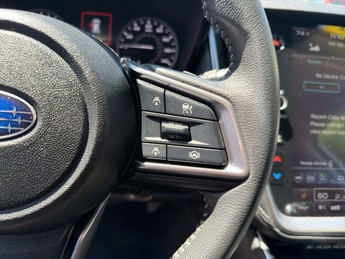 Used 2025 Subaru Outback Premium AWD/4WD image 18