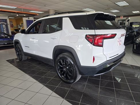 Used 2026 GMC Terrain Elevation w/ Elevation Premium Package AWD/4WD image 6