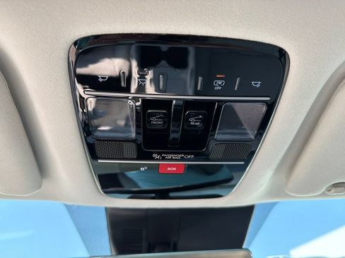 Used 2025 Hyundai Santa Fe Calligraphy AWD/4WD image 25