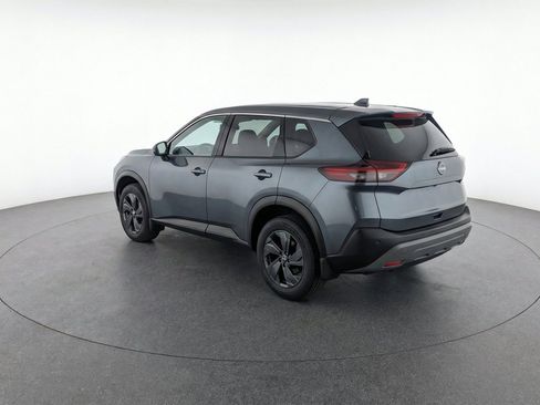Used 2025 Nissan Rogue SV AWD/4WD image 6
