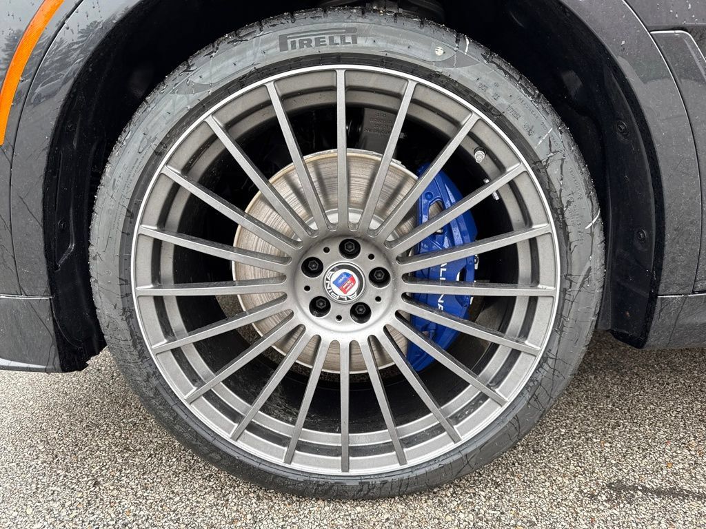 New 2026 BMW ALPINA XB7 AWD/4WD image 9