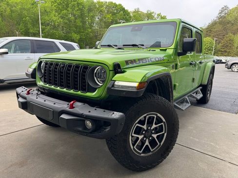 Used 2025 Jeep Gladiator Rubicon image 1
