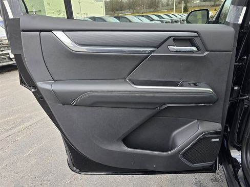 New 2025 GMC Acadia Elevation w/ Super Cruise Package image 25