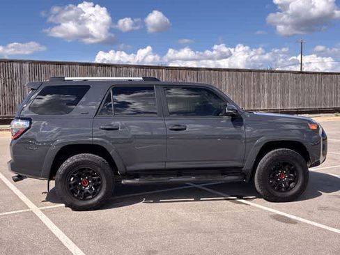 Used 2024 Toyota 4Runner SR5 Premium w/ Moonroof Package RWD image 7