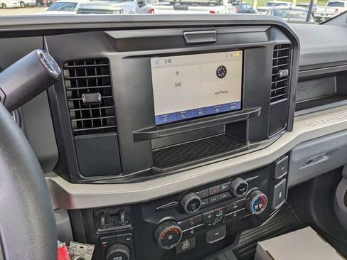 New 2026 Ford F550 4x4 Regular Cab Super Duty image 17