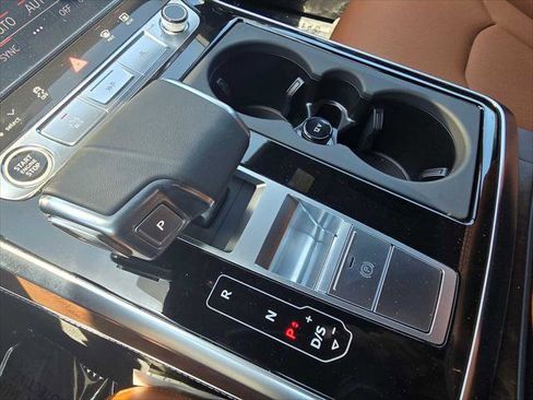 New 2025 Audi Q8 Prestige image 33