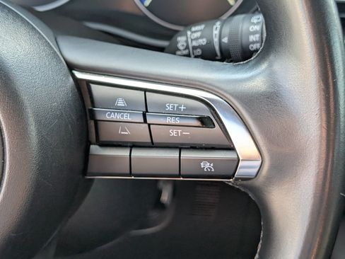 Used 2024 MAZDA MAZDA3 s FWD image 22