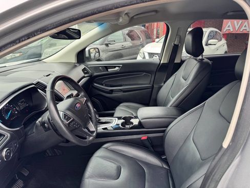 Used 2018 Ford Edge Titanium image 10