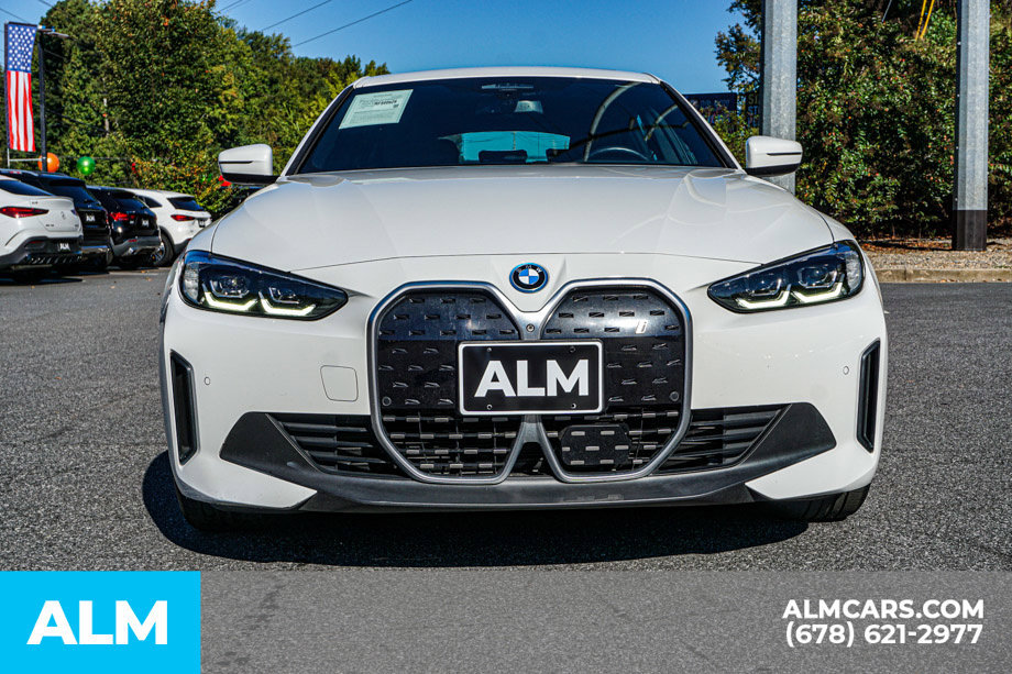 Used 2024 BMW i4 eDrive35 w/ Premium Package RWD image 9