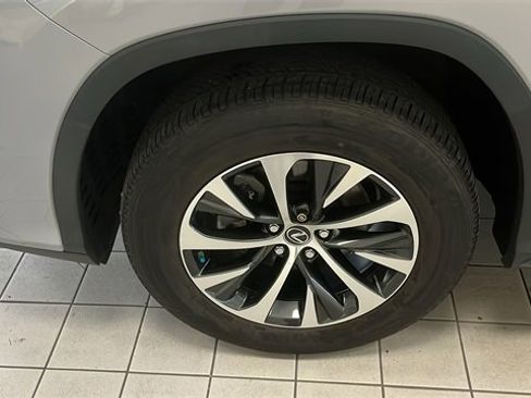 Used 2022 Lexus RX 350L Premium image 8