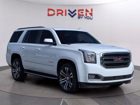 Used 2017 GMC Yukon SLT image 7