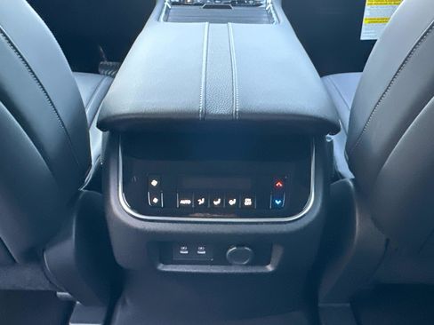 New 2026 Nissan Armada SV image 28