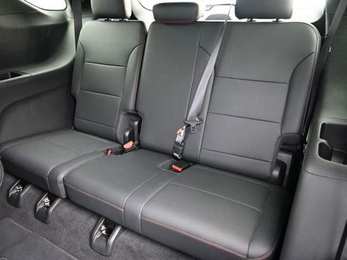 Used 2024 Chevrolet Traverse Z71 image 29