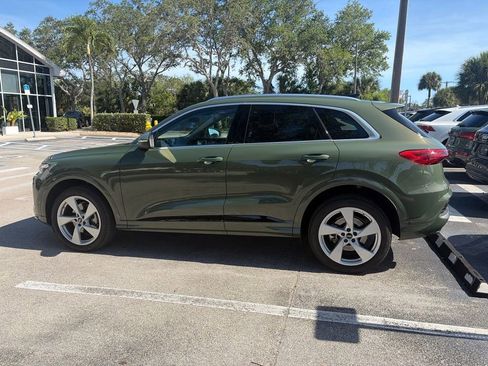 Used 2025 Audi Q5 Premium Plus w/ Premium Plus AWD/4WD image 9