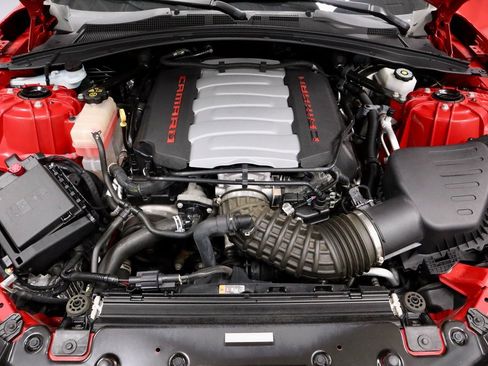 Used 2019 Chevrolet Camaro SS image 16