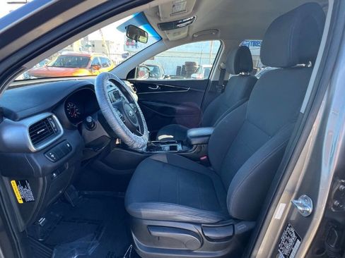 Used 2016 Kia Sorento LX 4dr SUV image 15