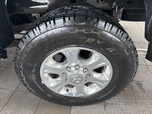Used 2024 RAM 2500 Big Horn AWD/4WD image 6