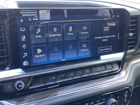 Used 2024 Chevrolet Silverado 1500 LT Trail Boss w/ Convenience Package II image 18