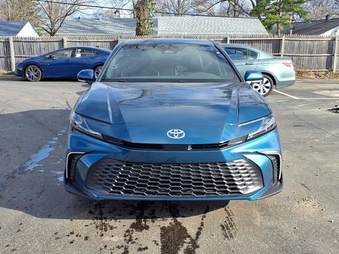 Certified 2025 Toyota Camry SE w/ Convenience Package image 31