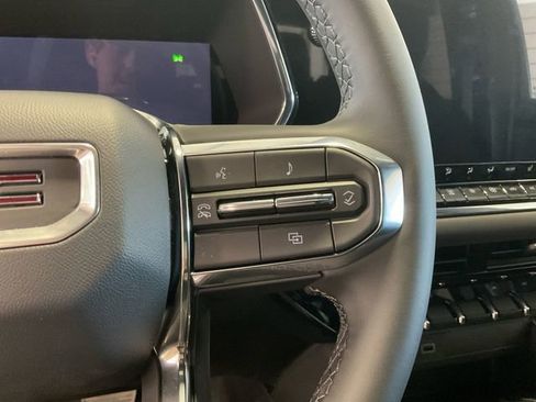 New 2025 GMC Canyon Elevation w/ Convenience Package image 24