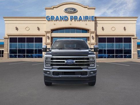 New 2025 Ford F350 King Ranch w/ Chrome Package image 30