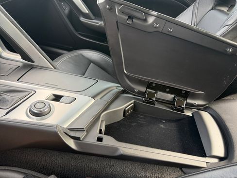 Used 2019 Chevrolet Corvette Grand Sport w/ Carbon Flash Badge Package image 20