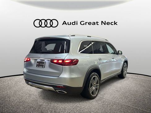 Used 2025 Mercedes-Benz GLS 450 4MATIC image 10