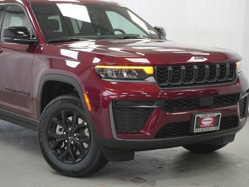 New 2026 Jeep Grand Cherokee L 4WD image 3