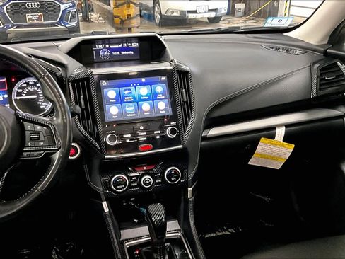 Used 2020 Subaru Forester Limited image 6