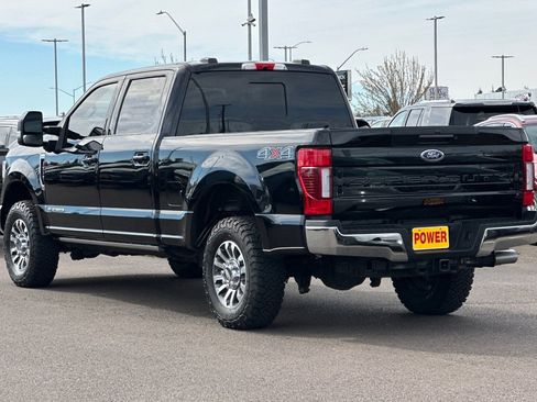 Used 2022 Ford F250 Lariat w/ Lariat Ultimate Package AWD/4WD image 6