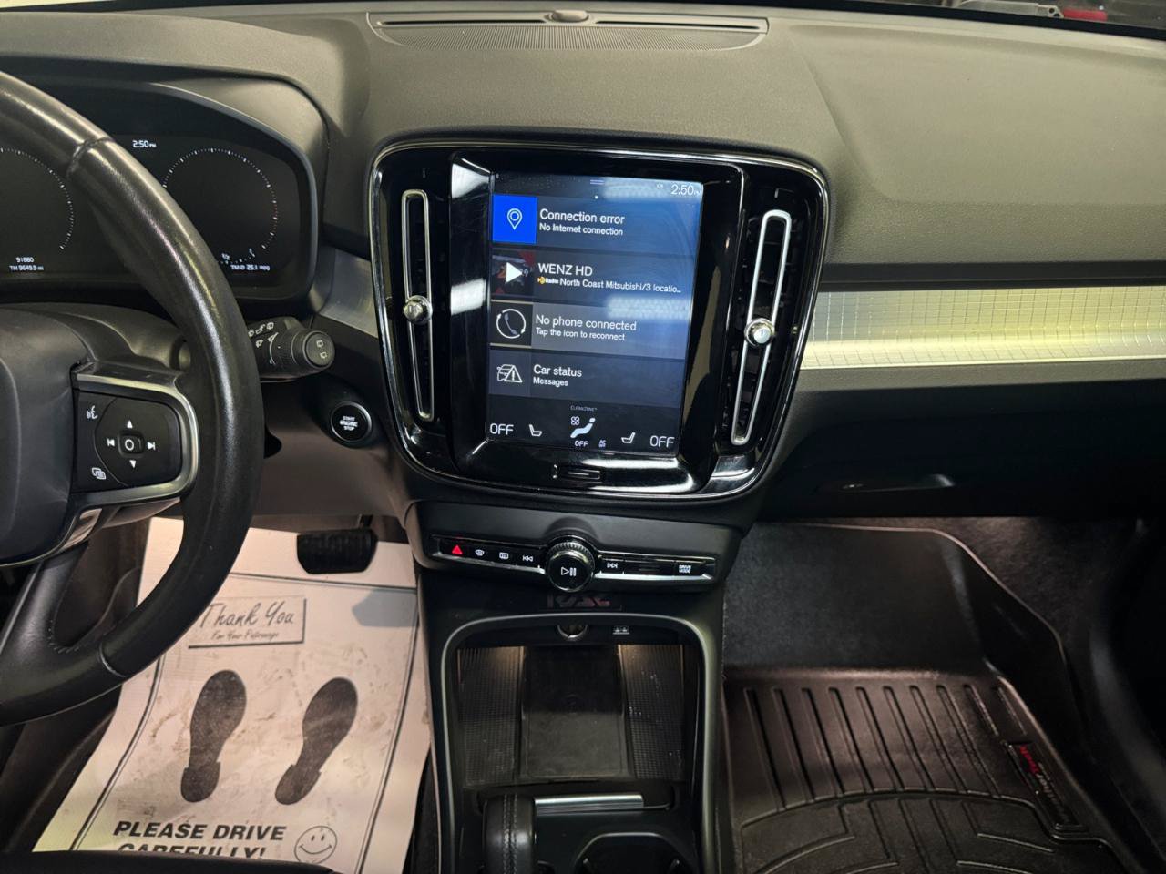 Used 2019 Volvo XC40 T5 Momentum AWD/4WD image 12