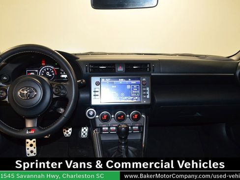 Used 2023 Toyota GR86 Premium RWD image 31