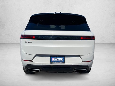 Used 2024 Land Rover Range Rover Sport Dynamic SE AWD/4WD image 6